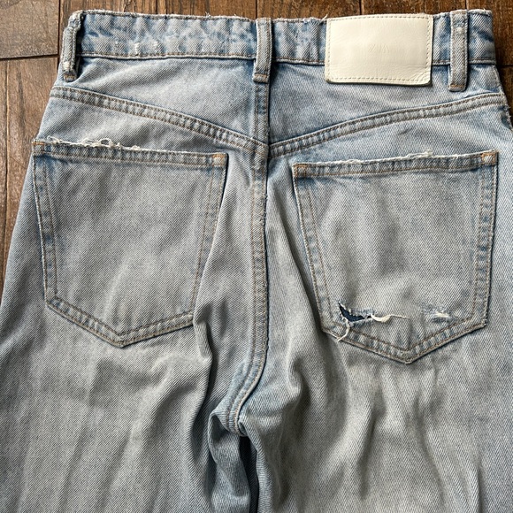 EUC Women’s Zara Jeans Sz 0 - Picture 6 of 11